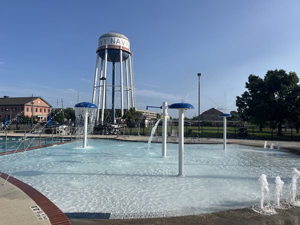 Federal City Pool 